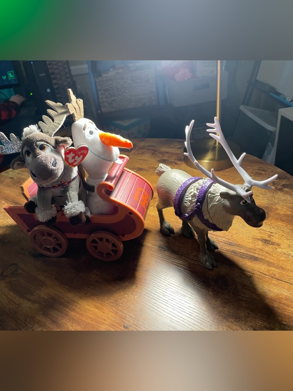 Olaf & Sven Sleigh Playset - White, Gray, Orange